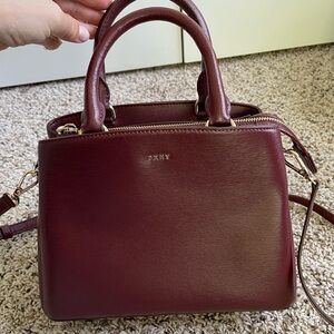 listing-status-banner